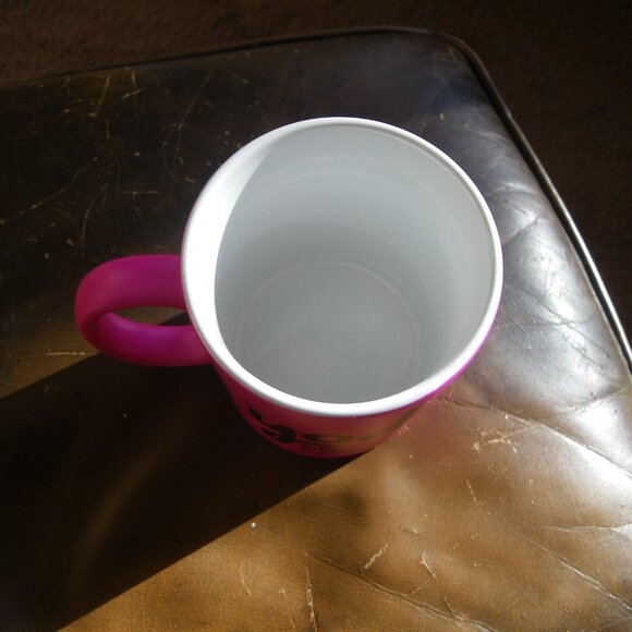 Costa Rica Buenos Dias Buenas Tardes yodo Hot Pink Coffee Mug - Picture 3 of 3